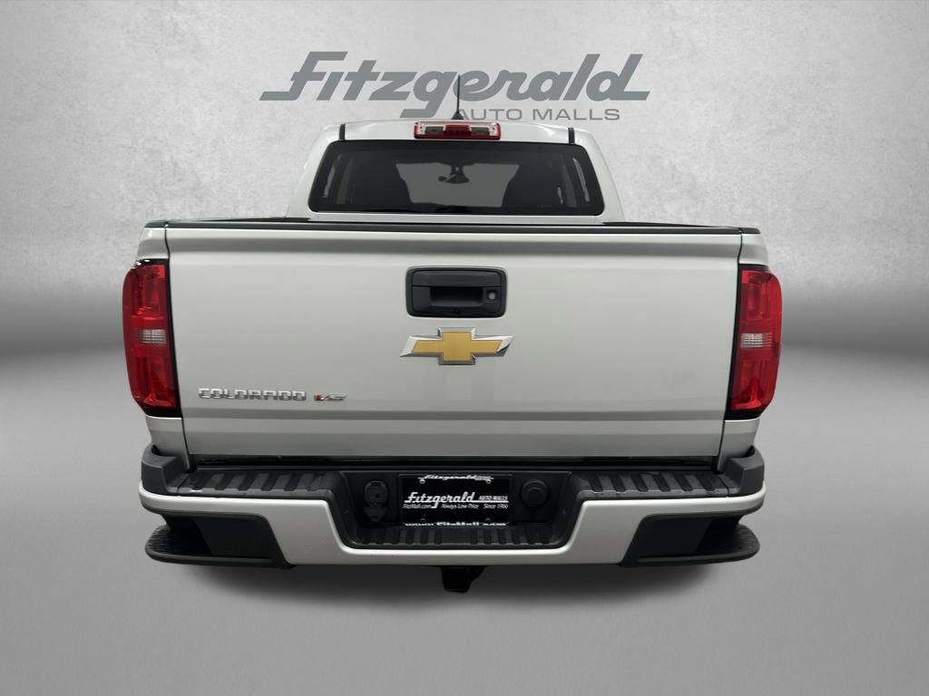 Used 2020 Chevrolet Colorado W/T w/ Custom Special Edition image 4