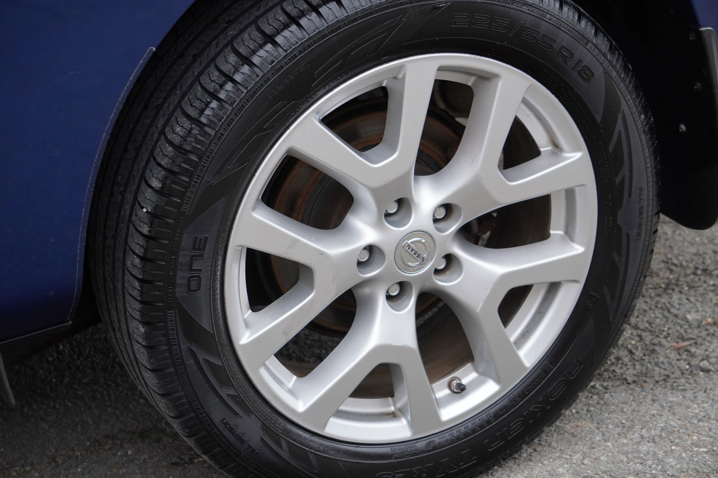 Used 2011 Nissan Rogue SV w/ SL Pkg image 18