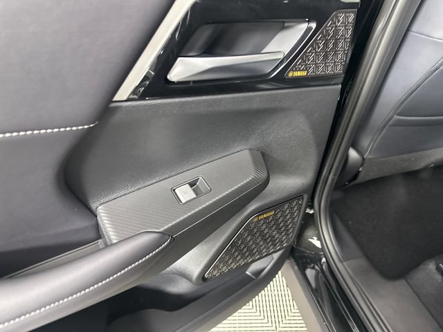 New 2026 Mitsubishi Outlander SE FWD image 16