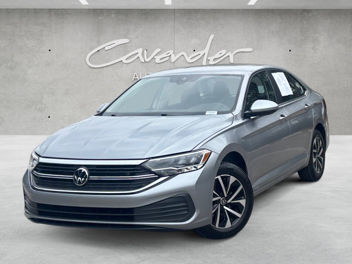 Used 2024 Volkswagen Jetta S image 1