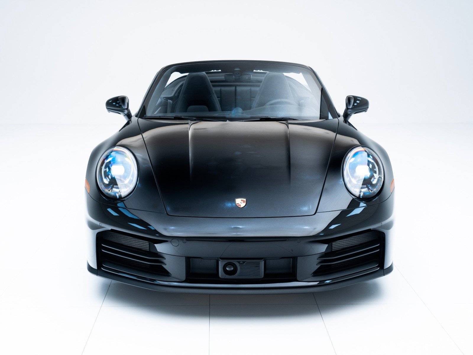 Certified 2025 Porsche 911 Carrera image 6