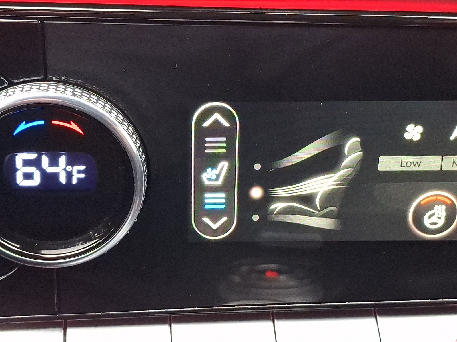 Used 2022 Genesis GV70 3.5T Sport w/ Sport Prestige Package AWD/4WD image 24