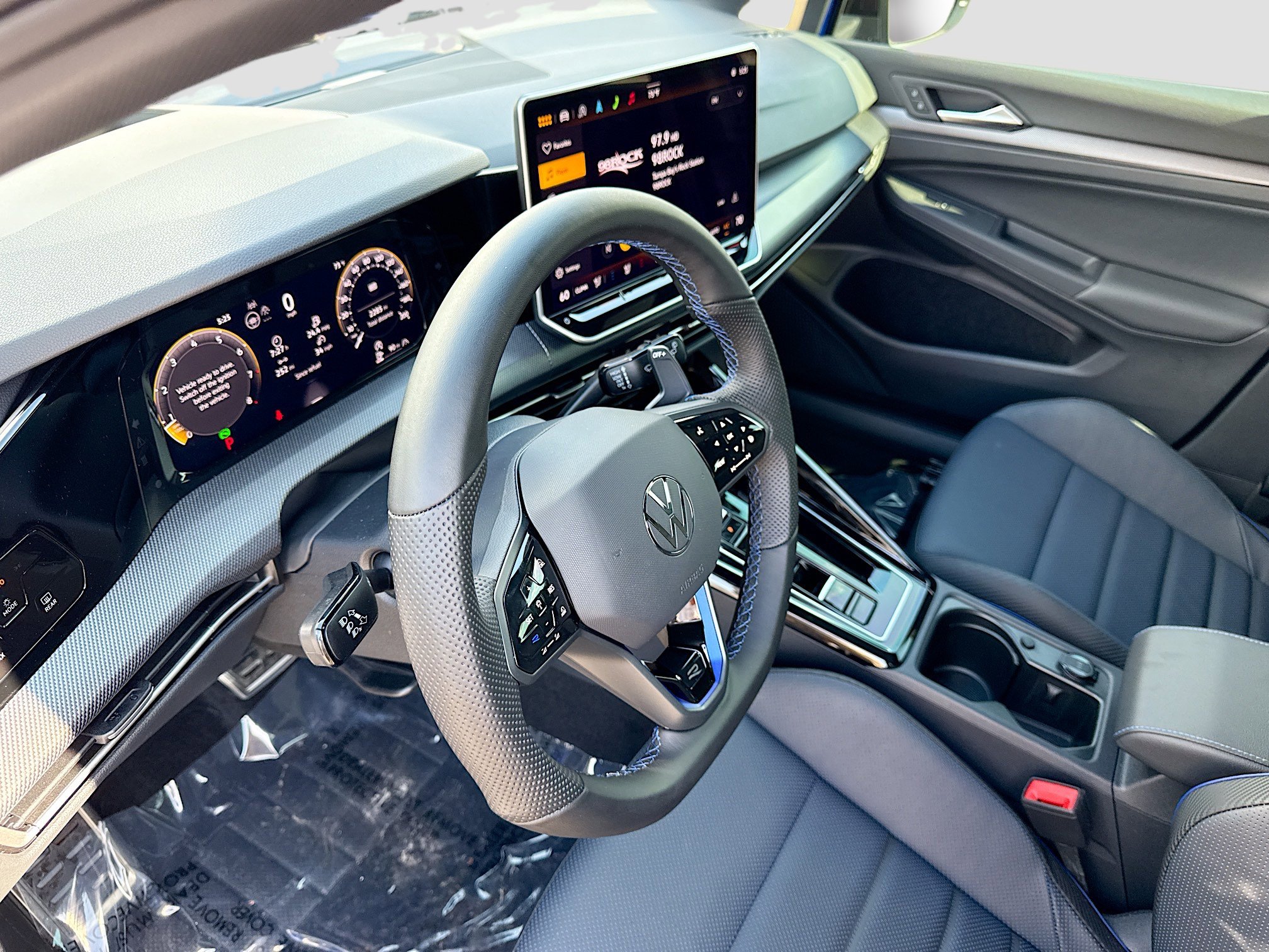 Used 2026 Volkswagen Golf AWD/4WD image 24