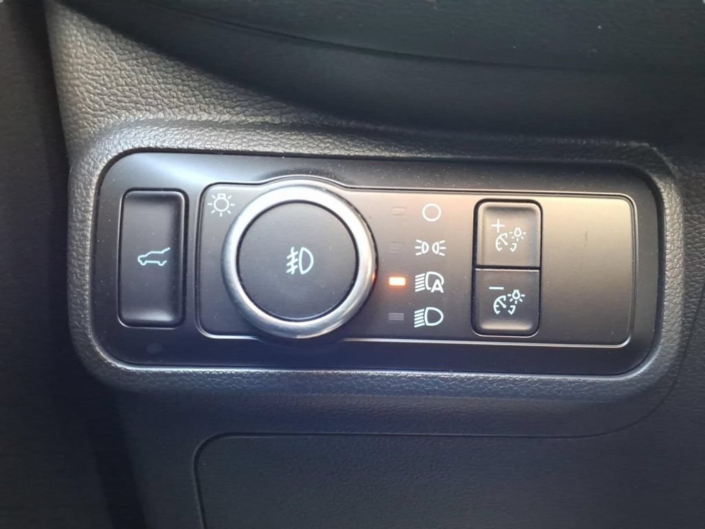 Certified 2025 Ford Explorer ST-Line AWD/4WD image 26