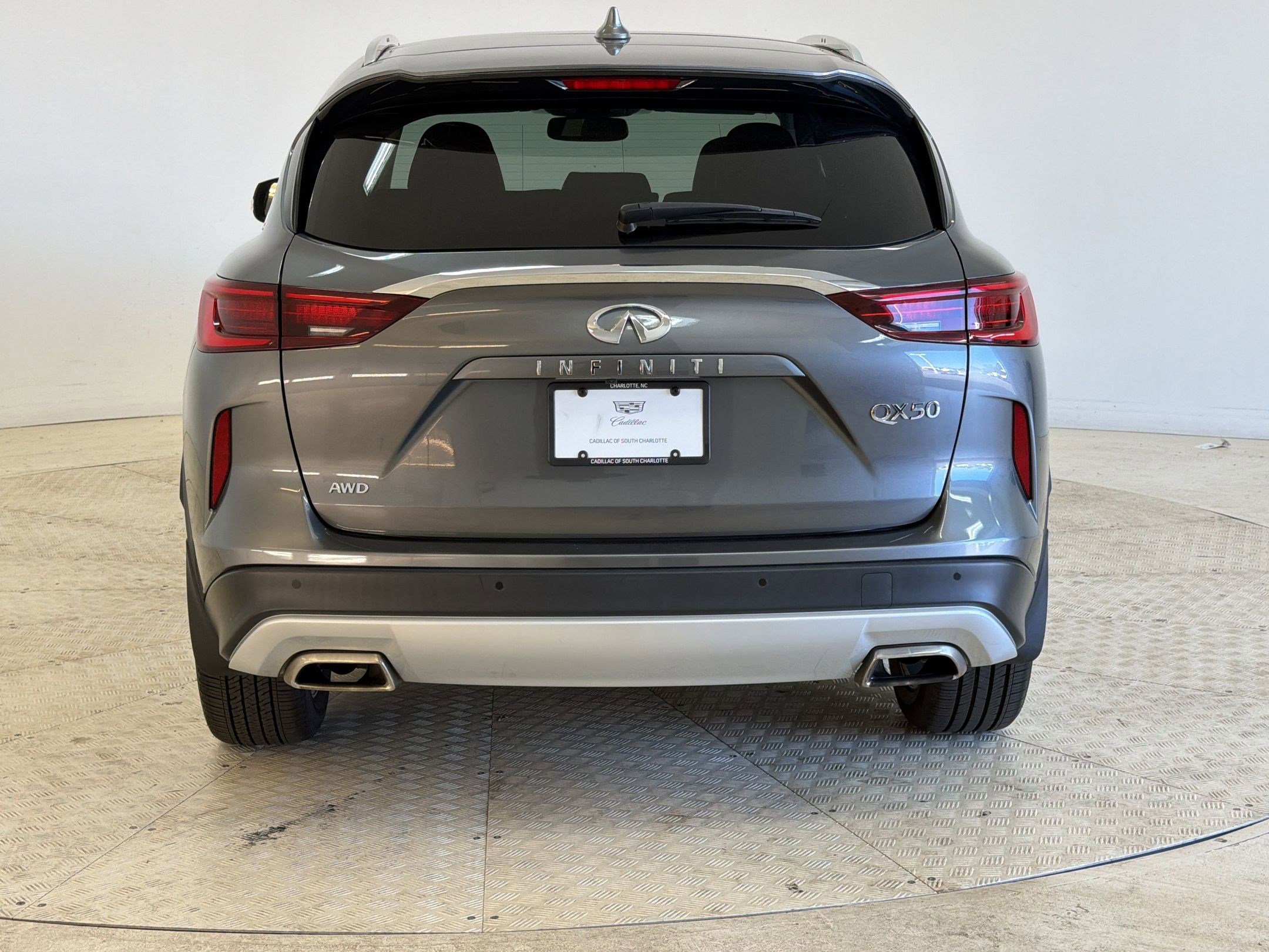 Used 2022 INFINITI QX50 Luxe image 10