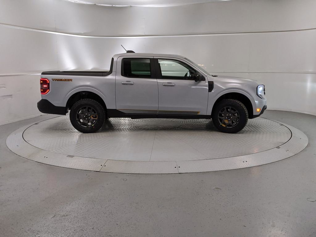 New 2026 Ford Maverick Tremor image 2