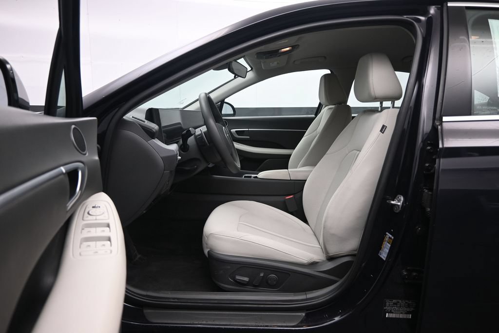 Used 2024 Hyundai Sonata SEL FWD image 22