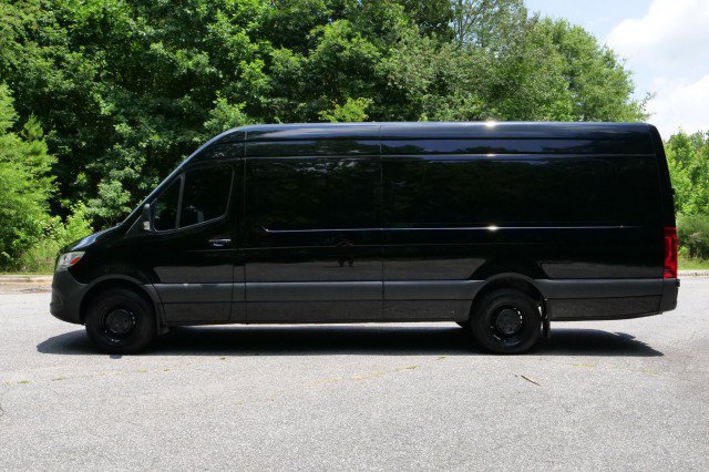 Used 2022 Mercedes-Benz Sprinter 2500 image 36