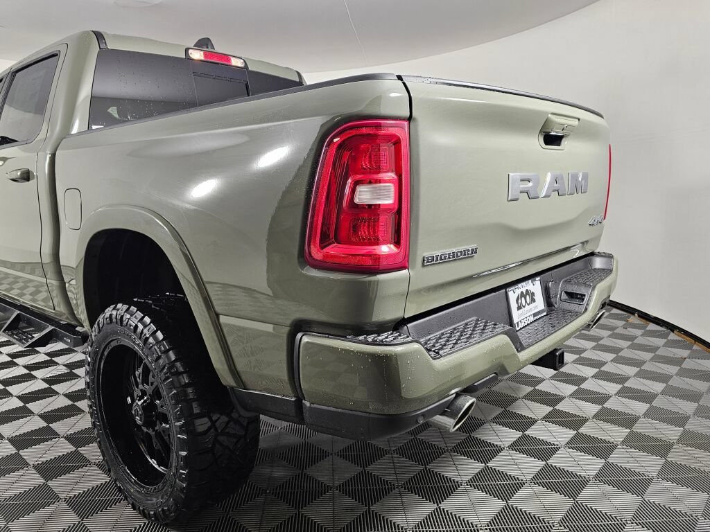 New 2026 RAM 1500 Big Horn AWD/4WD image 17