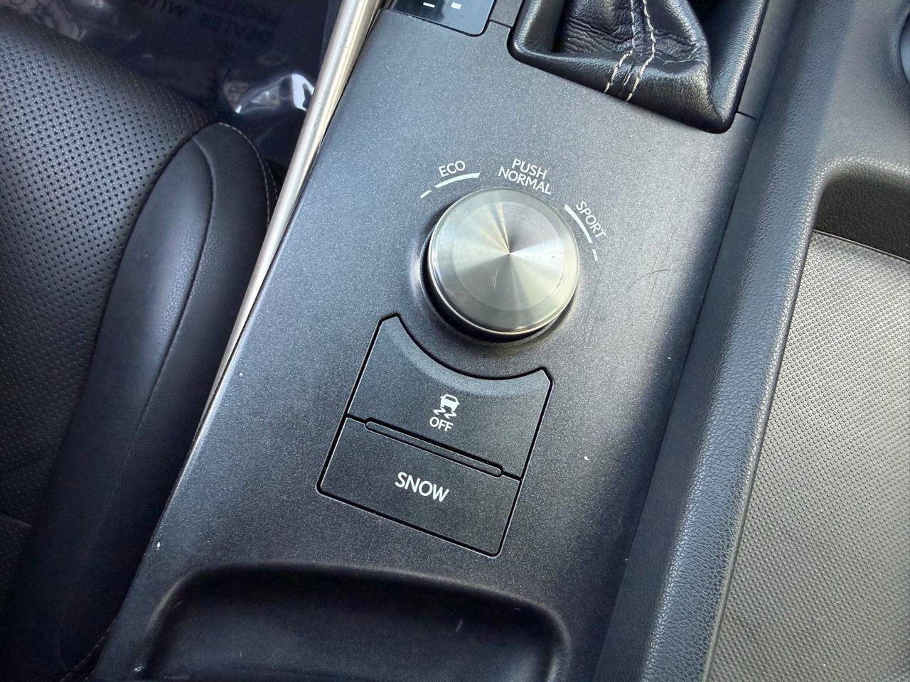 Used 2018 Lexus IS 300 w/ Accessory Package 2 image 44