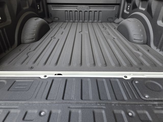 New 2026 Ford F250 Lariat w/ Black Appearance Package AWD/4WD image 23