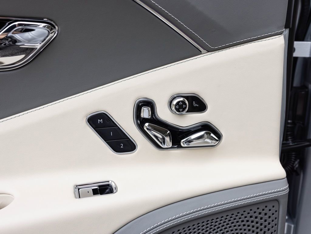 New 2026 Bentley Flying Spur Plug-In Hybrid AWD/4WD image 57