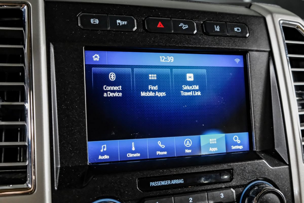 Used 2017 Ford F250 Lariat w/ Lariat Ultimate Package AWD/4WD image 26