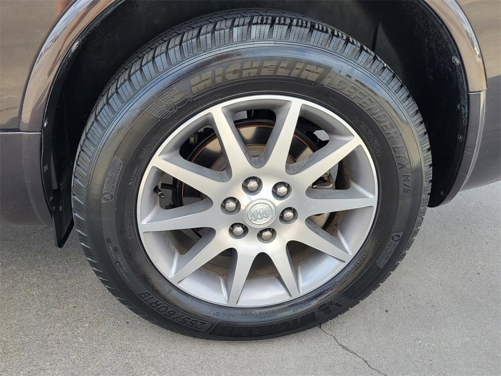 Used 2017 Buick Enclave Leather image 31