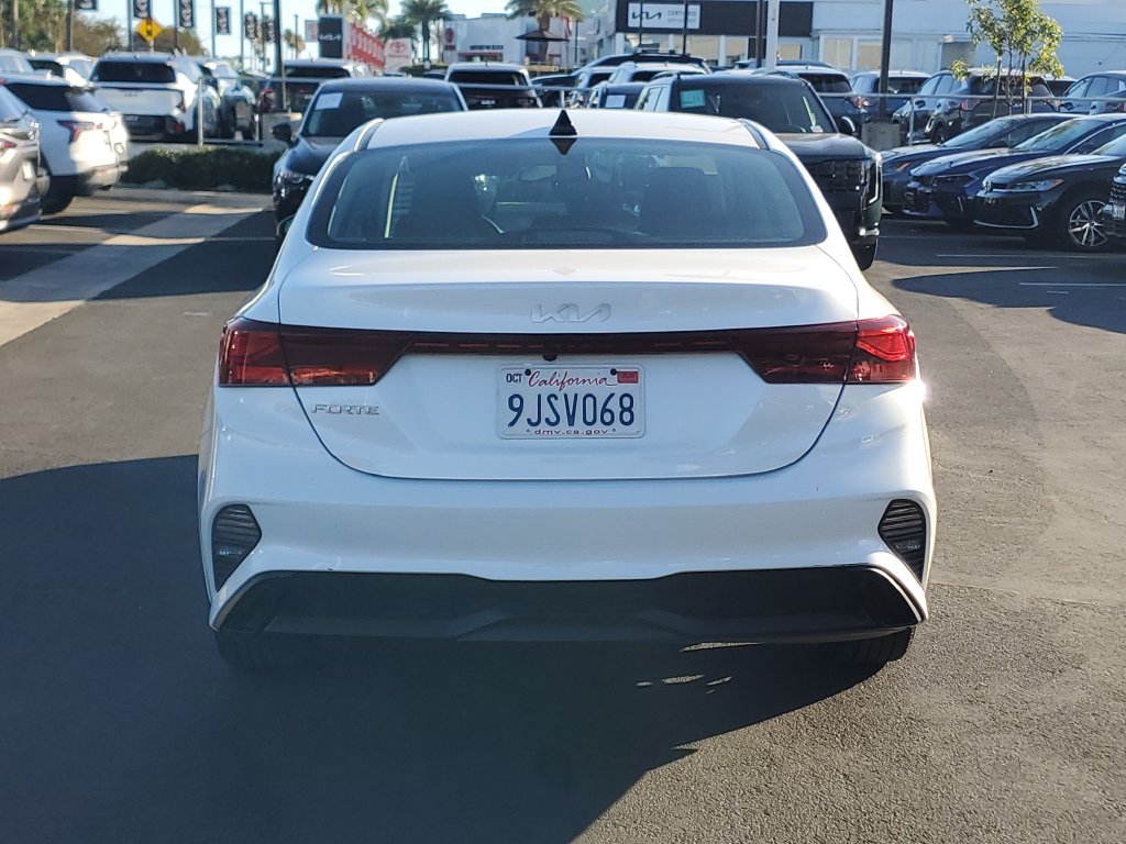 Used 2024 Kia Forte LXS FWD image 5