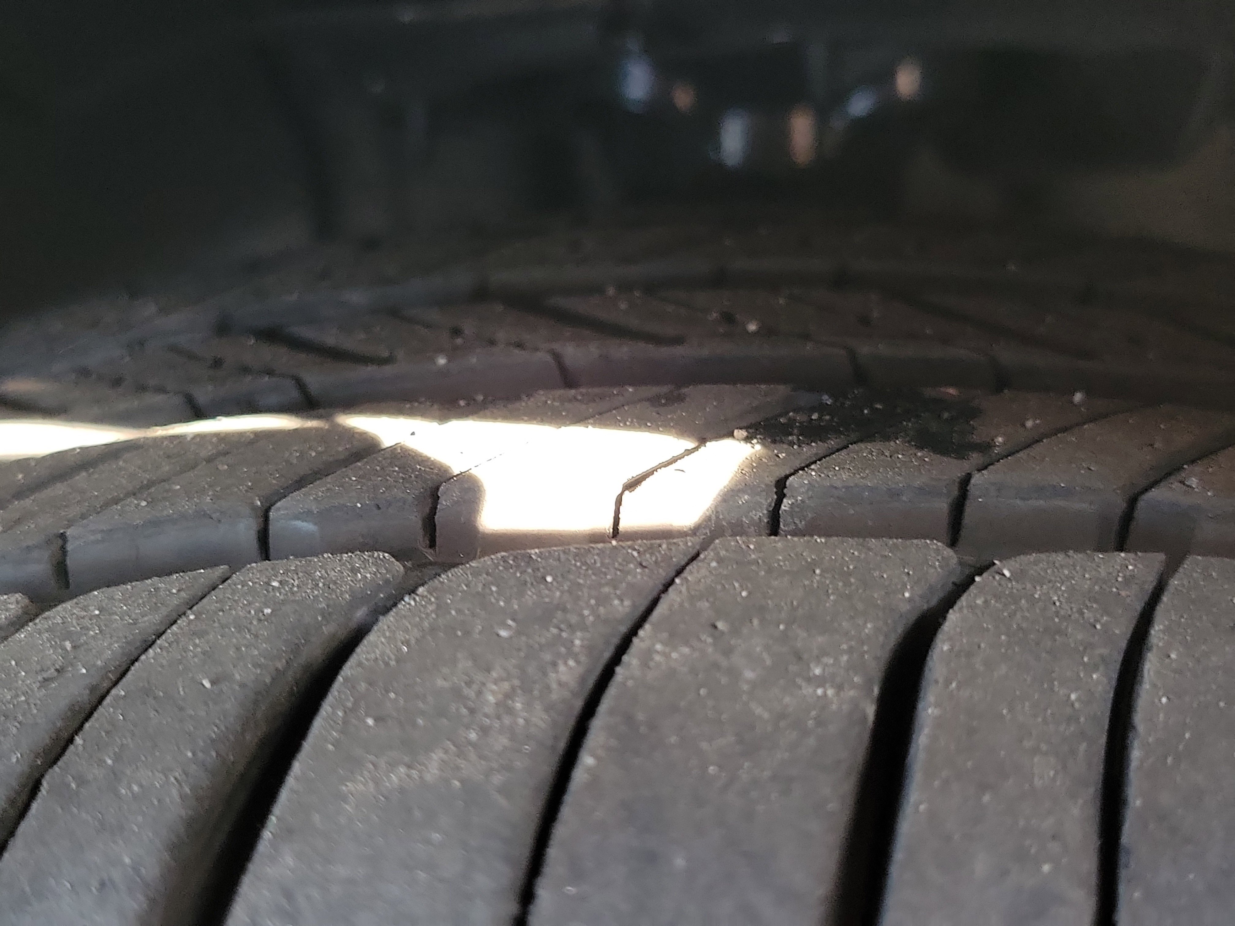 Certified 2025 Genesis G70 2.5T image 26