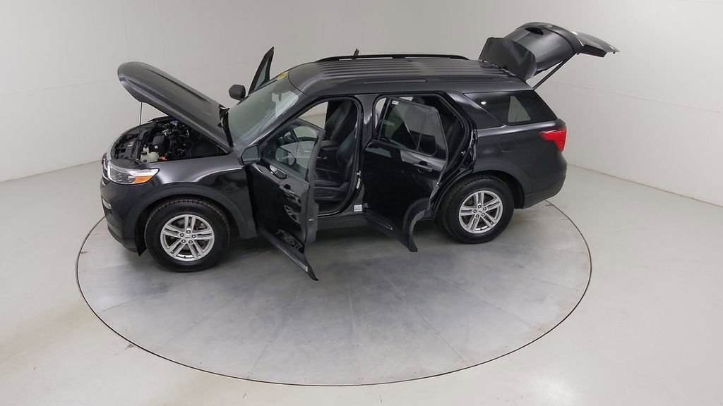 Certified 2022 Ford Explorer XLT w/ Equipment Group 202A image 55