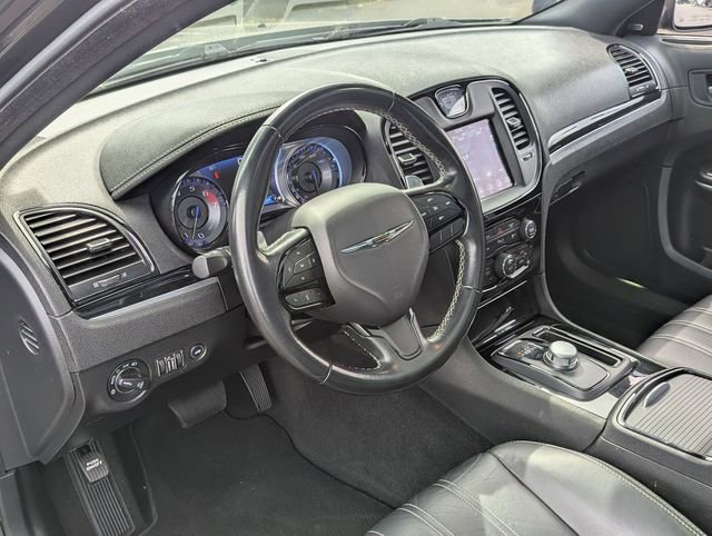 Used 2022 Chrysler 300 S RWD image 12
