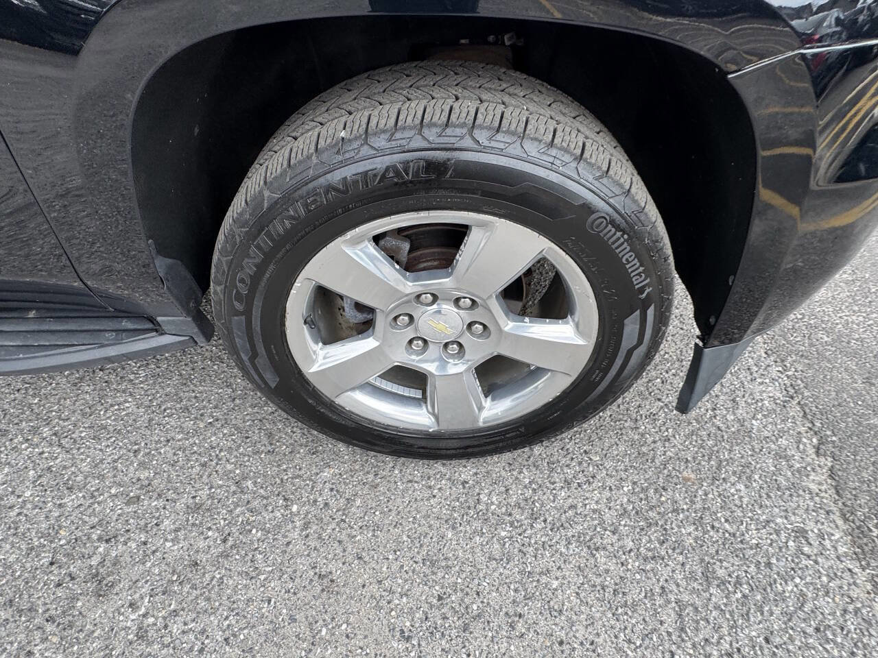 Used 2018 Chevrolet Suburban LT AWD/4WD image 69