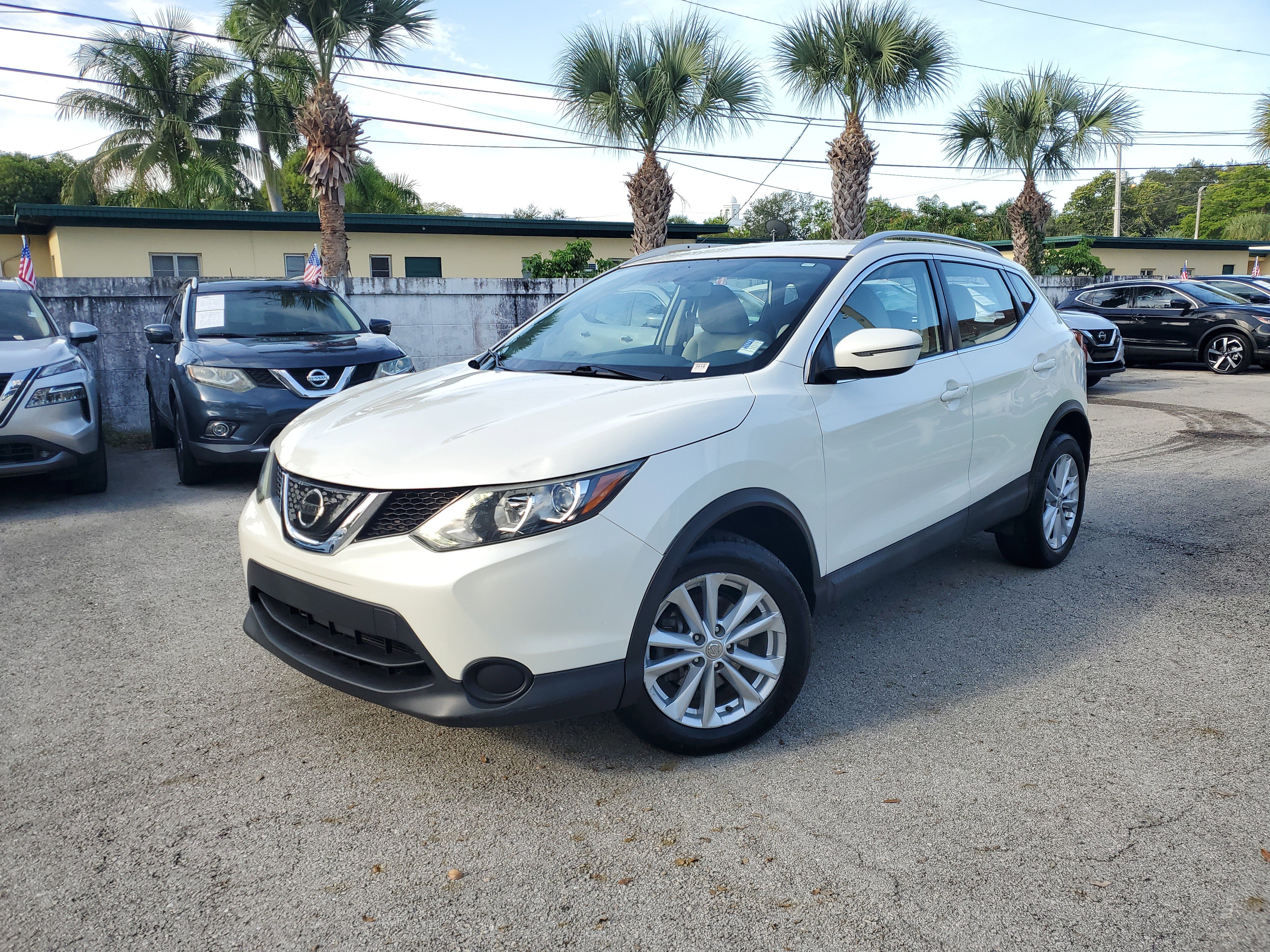 Used 2018 Nissan Rogue Sport SV image 32