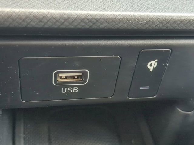 Used 2023 Hyundai Palisade Limited w/ Cargo Package image 22