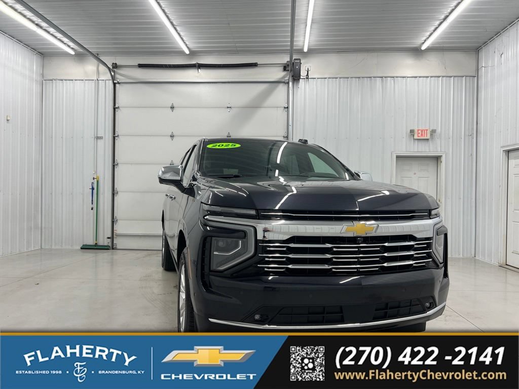 Used 2025 Chevrolet Suburban Premier AWD/4WD 360° Tour