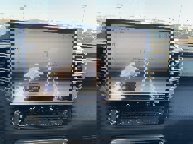 Used 2023 Toyota Tundra Limited image 13