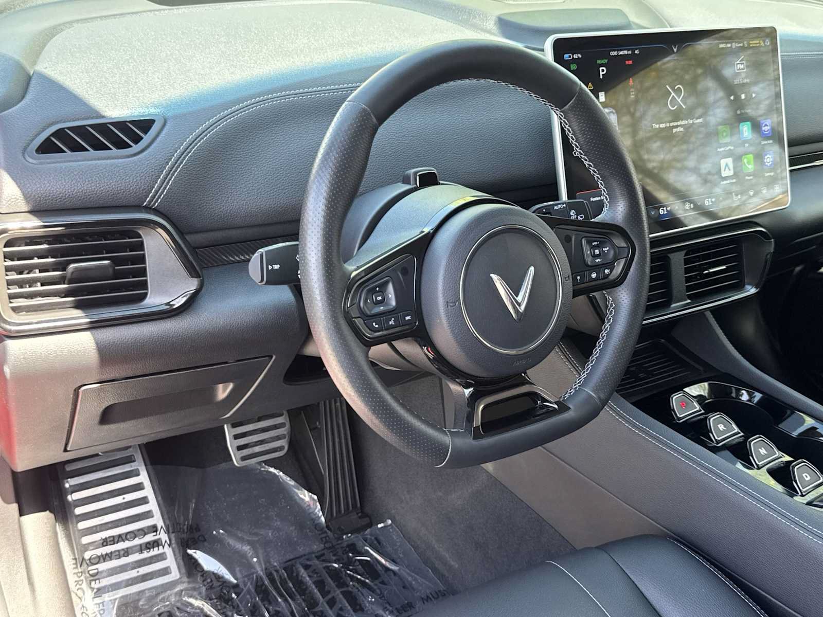 Used 2024 VinFast VF 8 Eco AWD/4WD image 10
