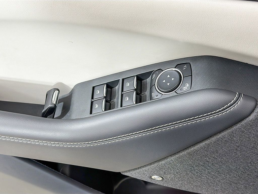 Used 2024 Ford Mustang Mach-E Premium image 28