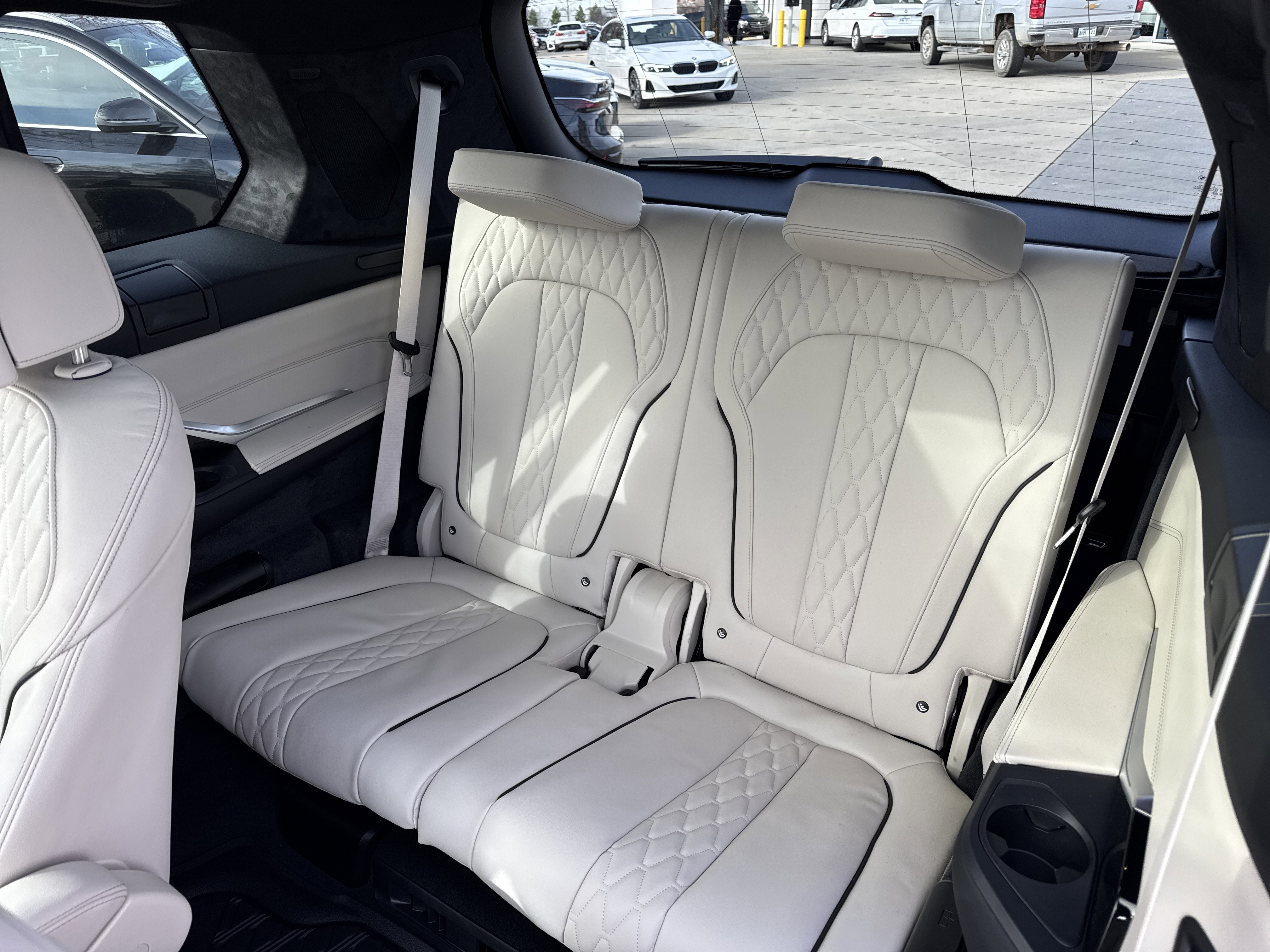 New 2026 BMW X7 xDrive40i w/ Executive Package image 12