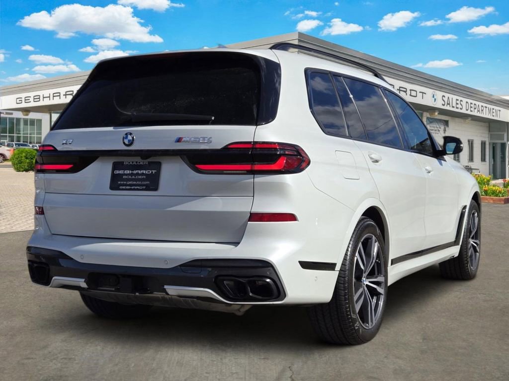 Certified 2025 BMW X7 M60i image 6