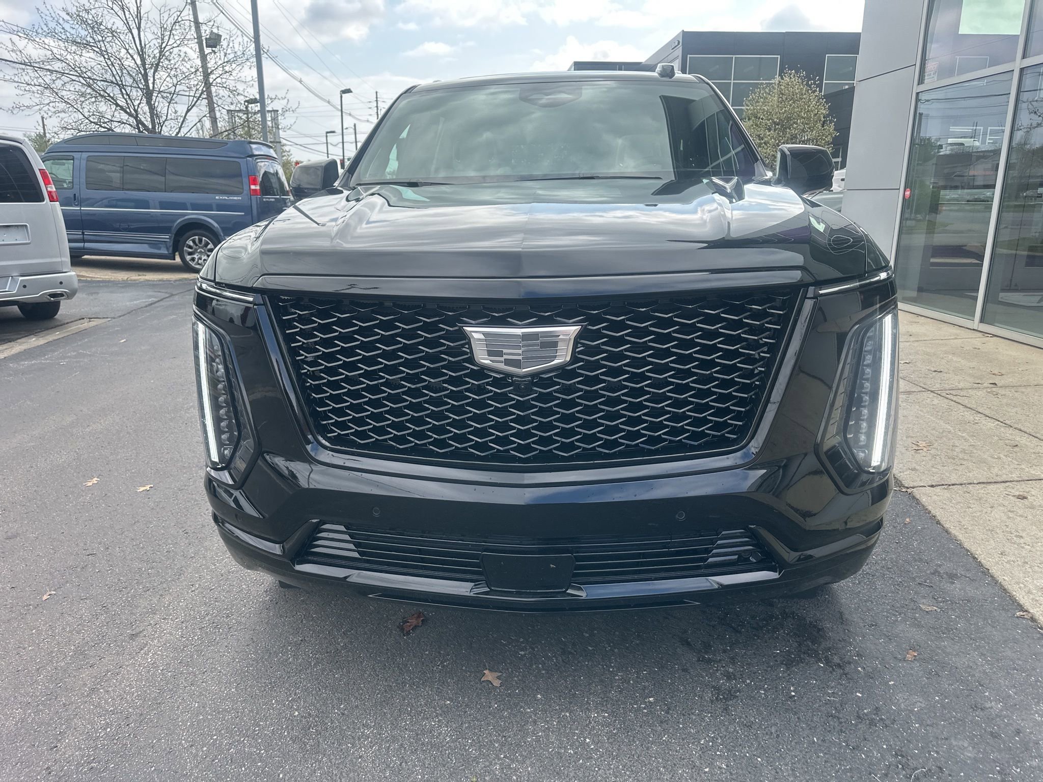 Used 2026 Cadillac Escalade Platinum Sport w/ LPO, ONYX Package AWD/4WD image 26