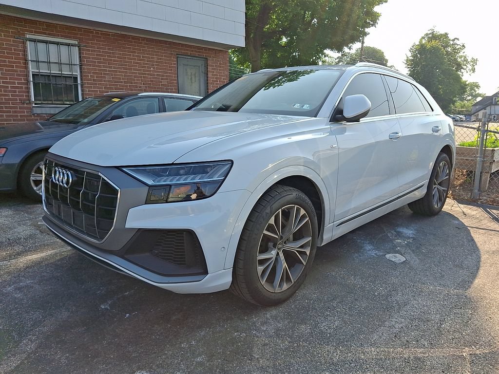Used 2023 Audi Q8 Premium Plus w/ Premium Plus Package AWD/4WD image 2