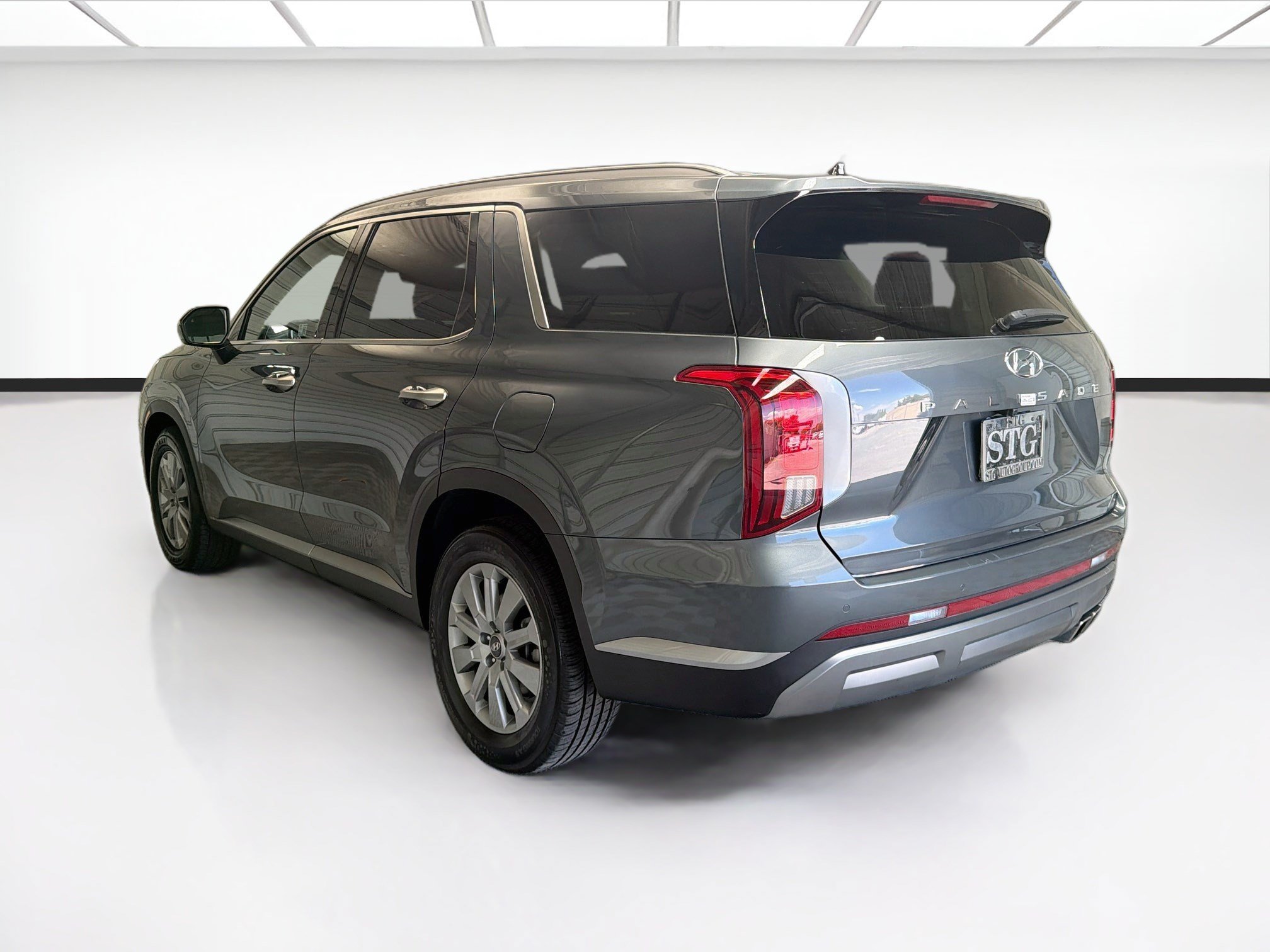 Used 2025 Hyundai Palisade SEL FWD image 6