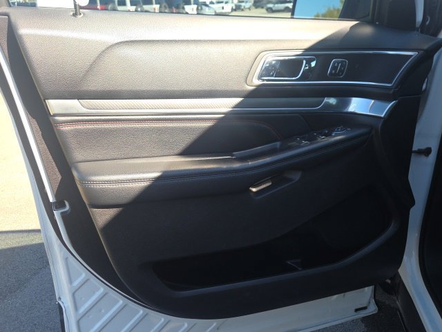Used 2016 Ford Explorer Sport AWD/4WD image 24