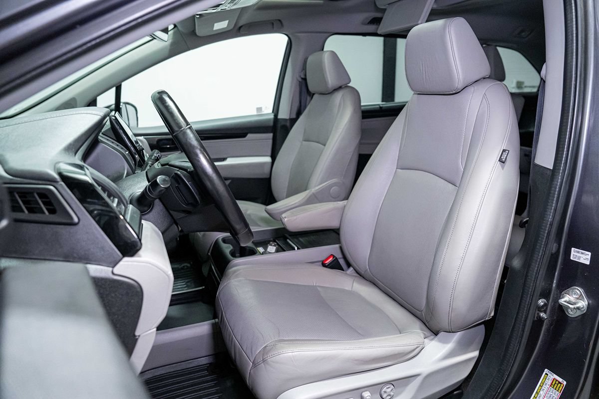 Used 2018 Honda Odyssey Elite image 13