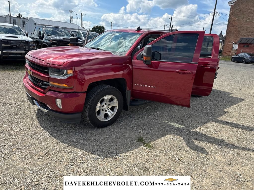 Used 2018 Chevrolet Silverado 1500 LT w/ All Star Edition AWD/4WD image 26