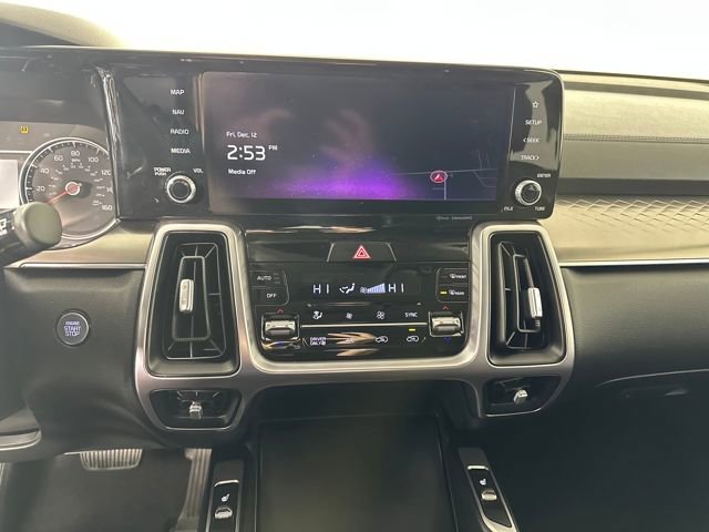 Used 2024 Kia Sorento EX image 21