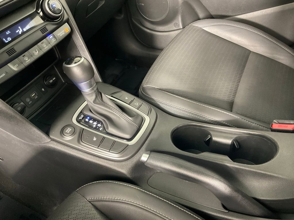 Used 2020 Hyundai Kona Limited image 18