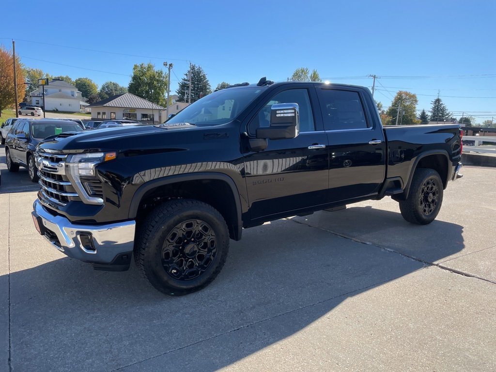 New 2026 Chevrolet Silverado 3500 LTZ w/ LTZ Plus Package image 1
