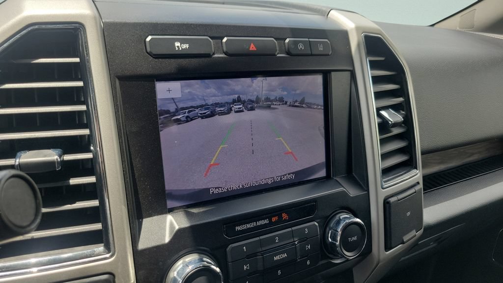 Used 2020 Ford F150 Lariat AWD/4WD image 17
