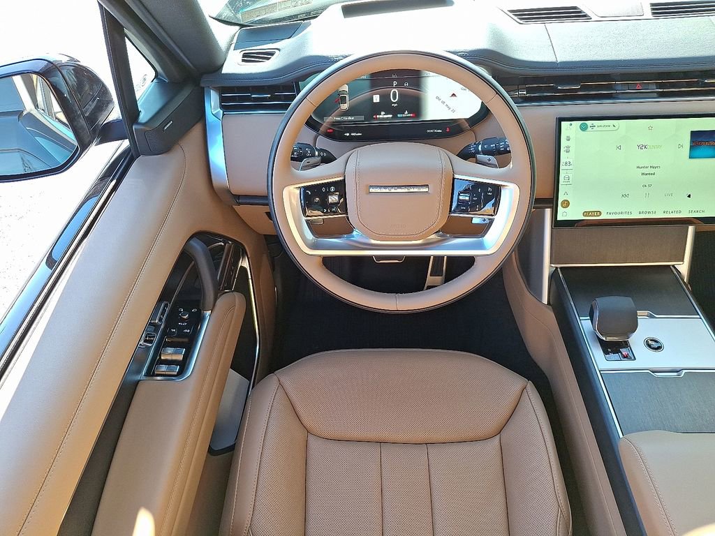 New 2026 Land Rover Range Rover Long Wheelbase SE image 7