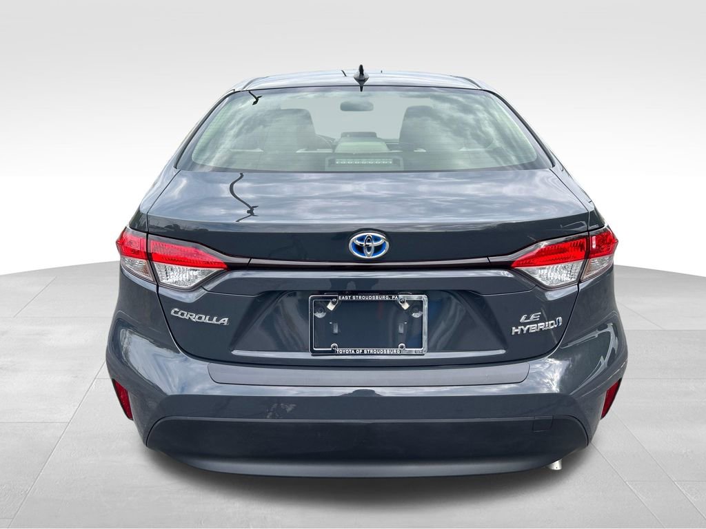 Used 2024 Toyota Corolla LE AWD/4WD image 4