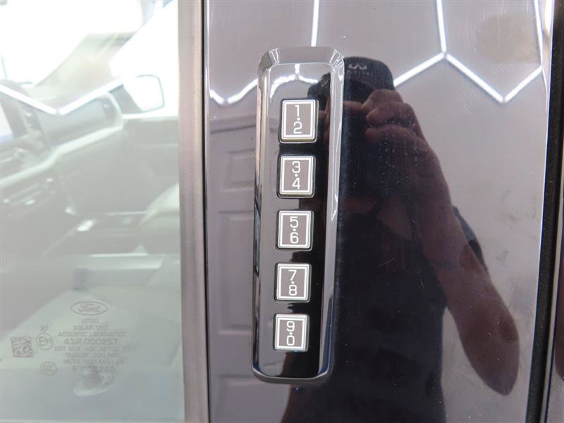Used 2022 Ford F150 XLT w/ Equipment Group 301A Mid AWD/4WD image 9