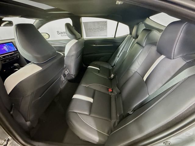 New 2026 Toyota Camry SE image 24