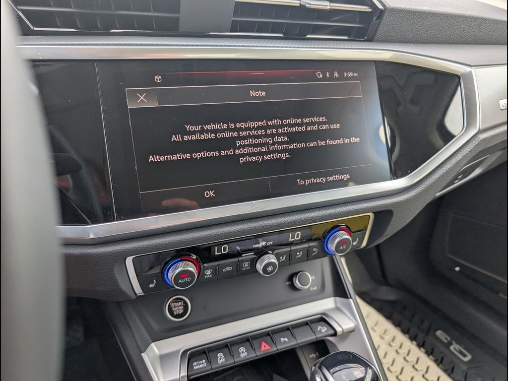 Certified 2025 Audi Q3 2.0T Premium Plus w/ Premium Plus Package AWD/4WD image 16