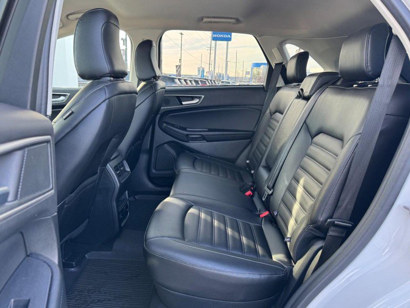 Used 2024 Ford Edge SEL w/ Convenience Package AWD/4WD image 12