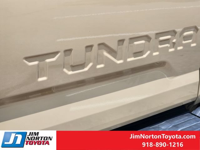 Used 2020 Toyota Tundra SR5 w/ SR5 Upgrade Package RWD image 12