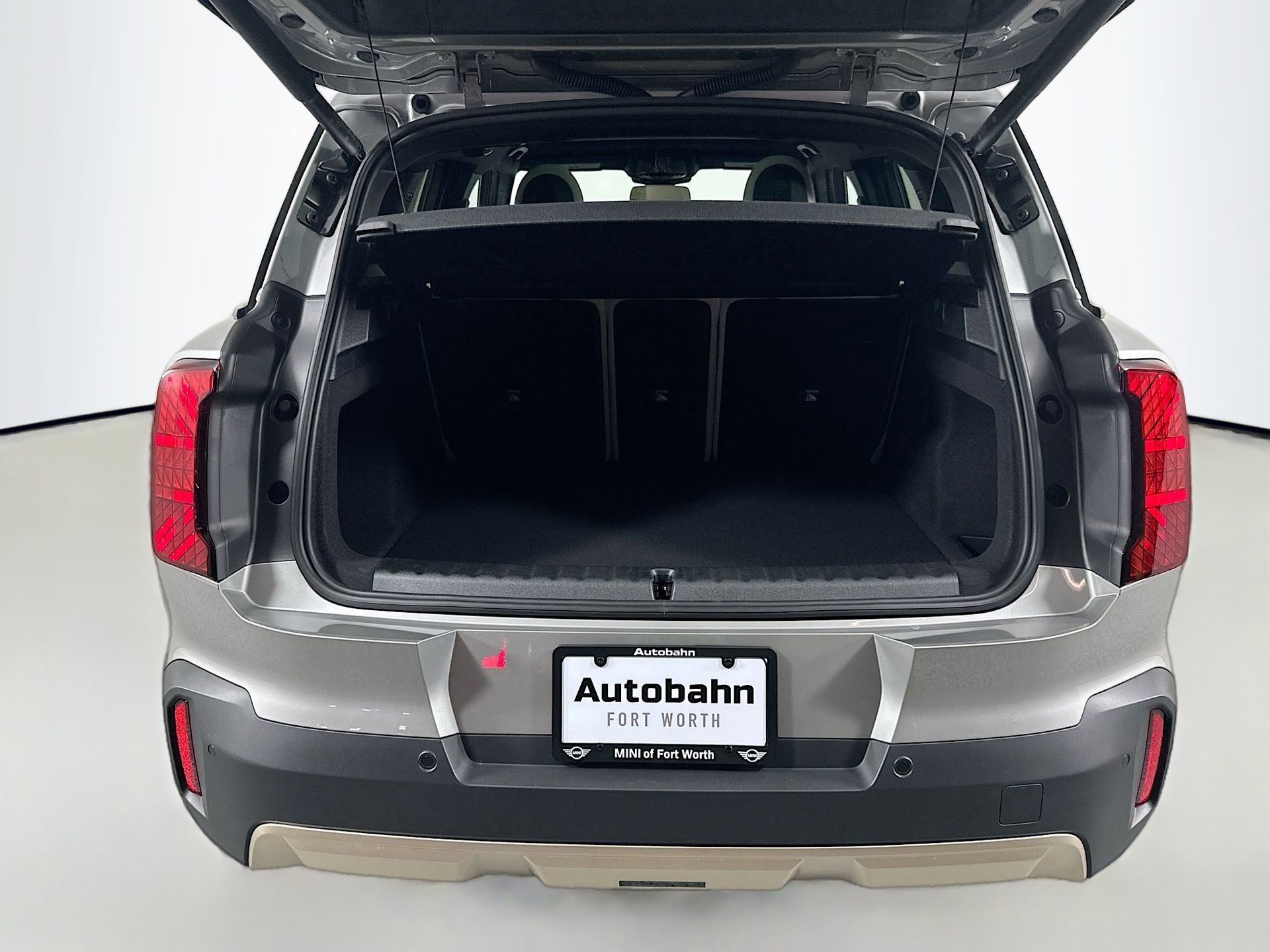 New 2025 MINI Cooper Countryman S w/ Comfort Package Max image 24