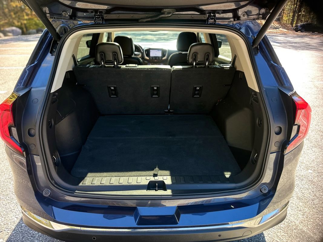 Used 2019 GMC Terrain SLT w/ Infotainment Package II image 29